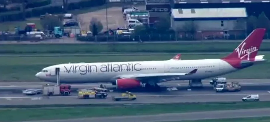 15 ранени при аварийно кацане в Лондон (ВИДЕО)