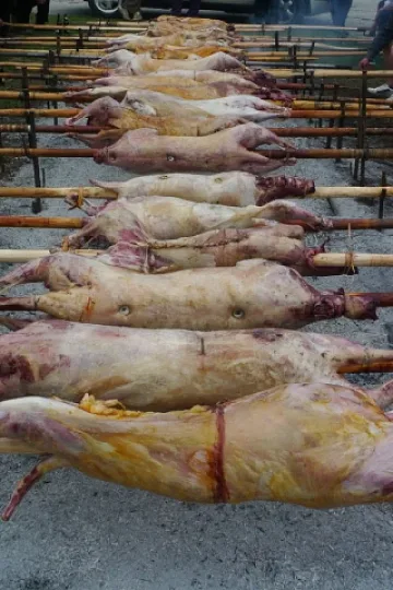 Великден в Гърция - яки бонуси и пълни трапези