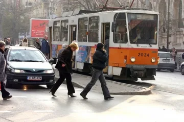 Градският транспорт в София ще вози до 1,30 часа