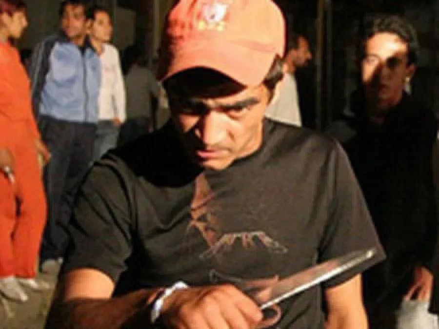 Заклаха мъж при масов бой, 12 арестувани