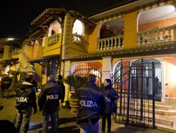 Съдят италиански роми, насилвали българка 