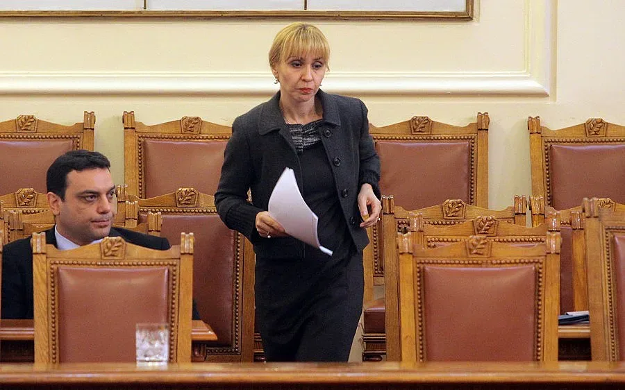 Ковачева се разграничи от Наказателния кодекс