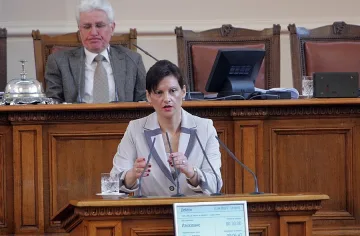 Дариткова оглави Здравната комисия в парламента