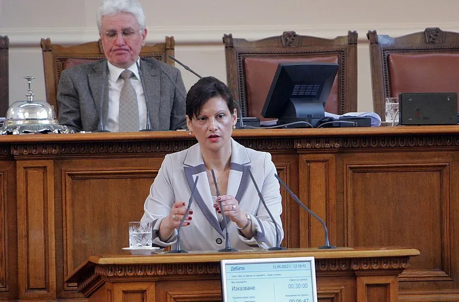 Дариткова оглави Здравната комисия в парламента
