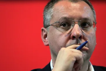 Станишев: Държавата дължи на фирмите 450 млн. лв.