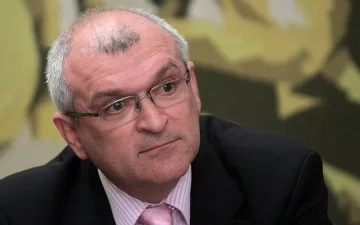 Депутати чакат разчети за лихвената амнистия