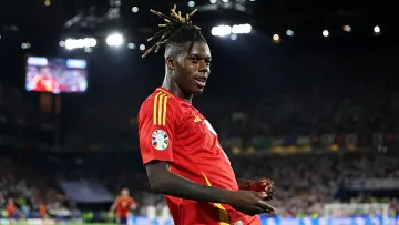 Цирк! В Барса събират дарения за Нико Уилямс