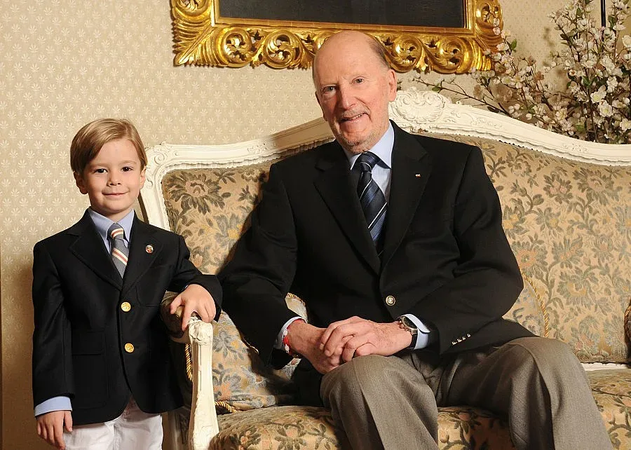 НДСВ търси торпедо за властта