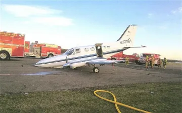 80-годишна баба приземи самолет (ВИДЕО)