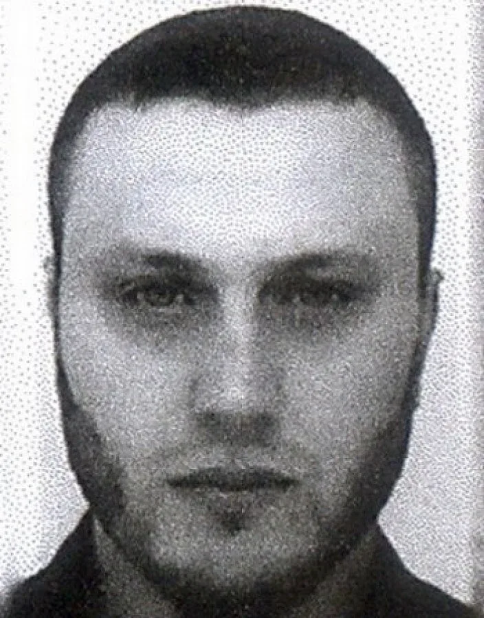 Измамник изпържи продавач на кола