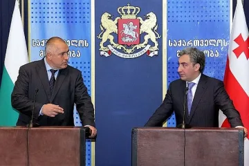 Премиерът ще посади дръвче в Армения