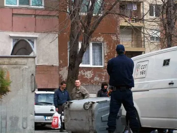 Трима души са арестувани за убийството на Банскалията