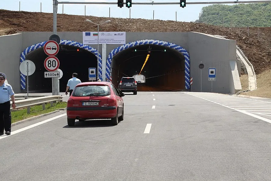 Плащат не за дупки, а за качество на пътя