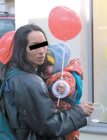 Разбиха банда трафиканти на бебета