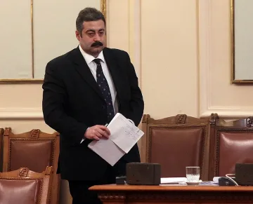 Искат 5 г. затвор за Божидар Нанев заради Тамифлу