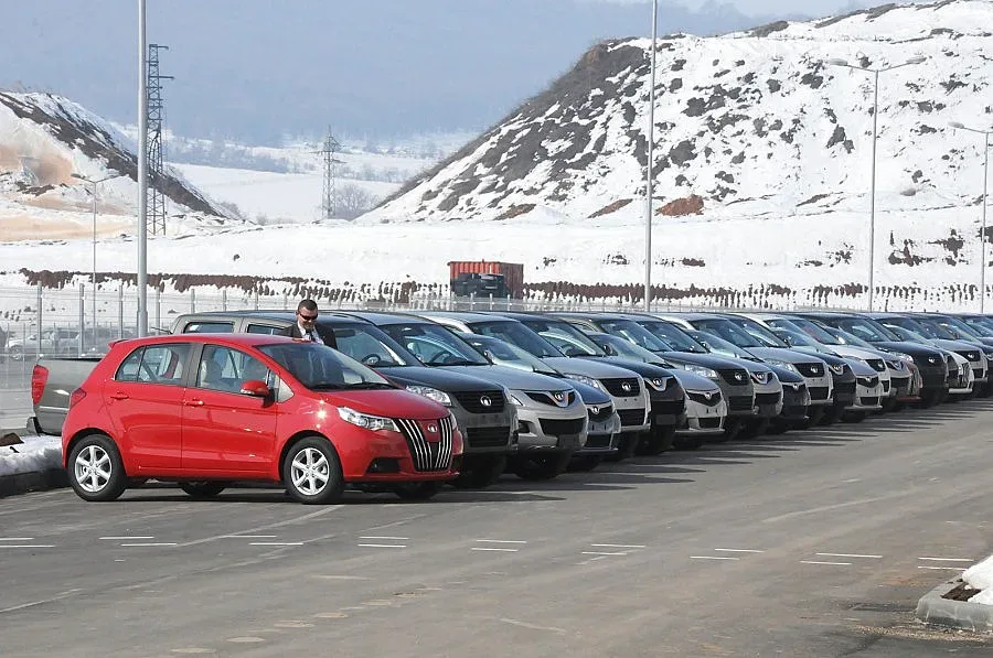 Раздават ловешки коли за Великден