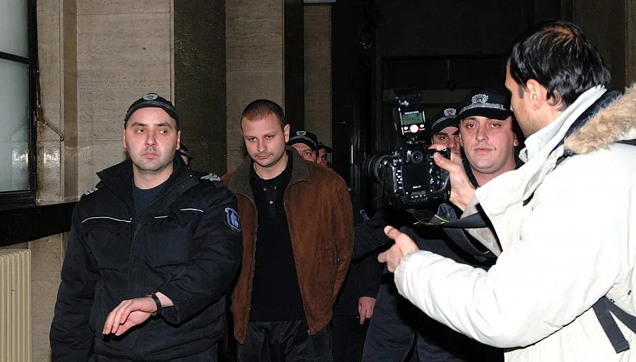 Обвиненинят за убийството на Мирослава на лов с гаджето на сестра й