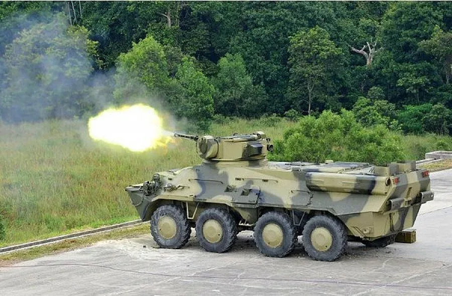 Въоръжаваме Виетнам с гаубици и БТР-и