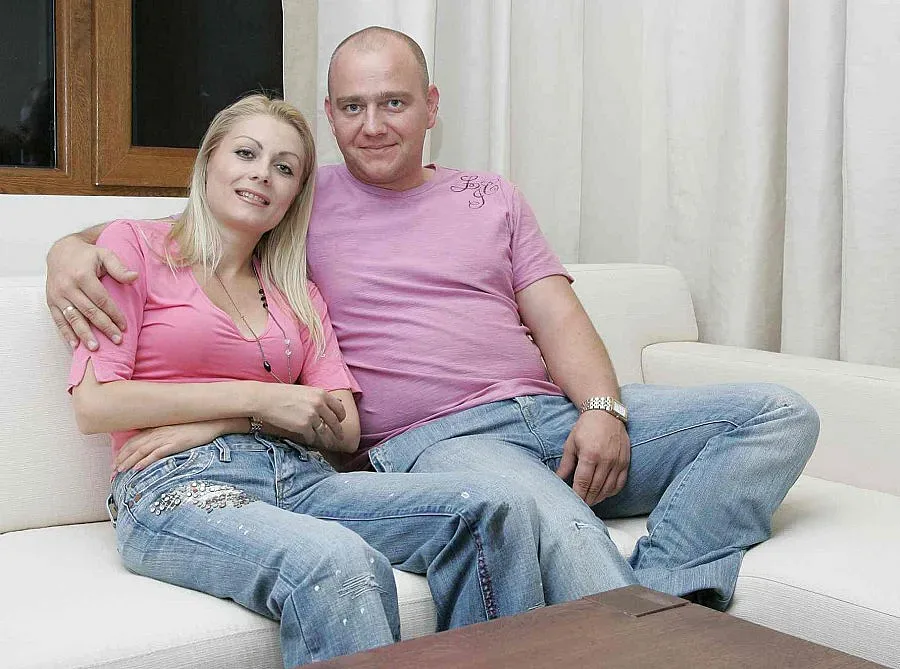 Венета Райкова: Спя само с мъжа си