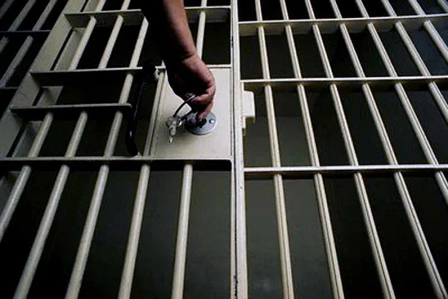 Надзирател и жена изгоряха в операция "Дилъра"