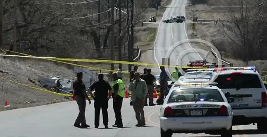 Самолети се сблъскаха в САЩ, двама загинаха (ВИДЕО)