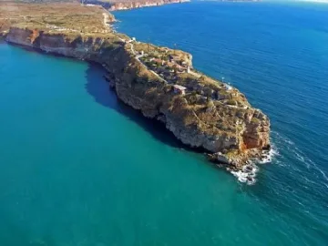 ”Блумбърг”: България преговаря с ”Ексон” за Черно море
