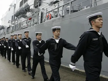 Япония плаши Северна Корея с бойни кораби