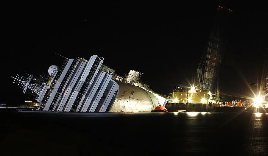 Извадиха още тела от "Коста Конкордия"