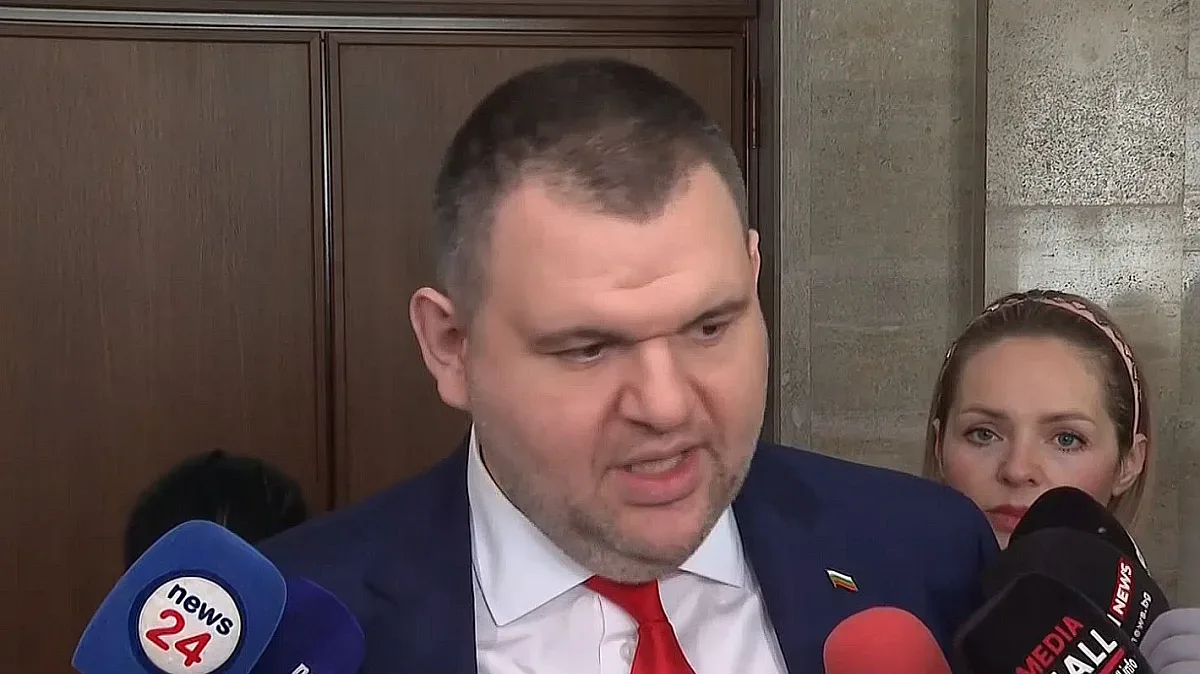 Пеевски поиска председателски съвет: НС да помогне за борбата с пожарите