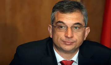 Фиктивни търгове за пътищата при Батко 