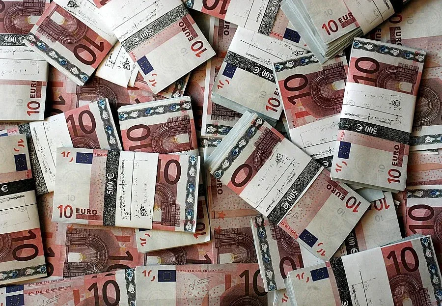 Гърция получава 5,9 млрд. евро  