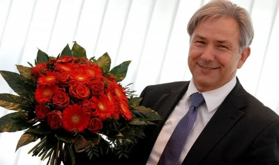 Кметът на Берлин гулял с богаташи