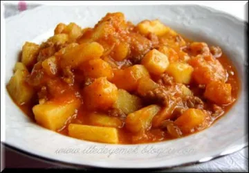 На трапезата: Постни картофки в гювеч