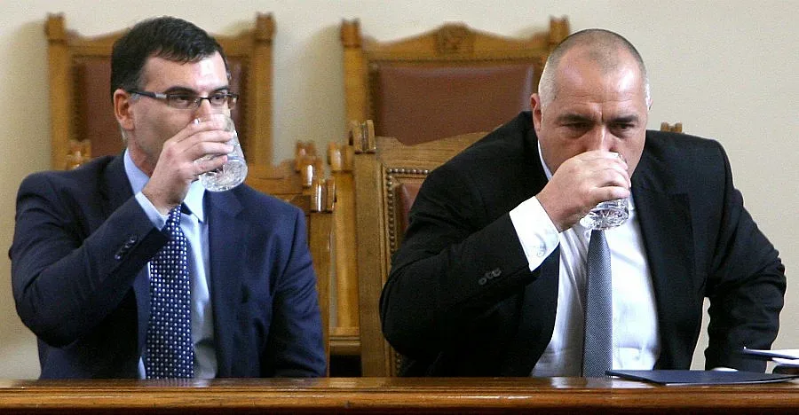 Бойко и Дянков тръгват на пазар за спекуланти