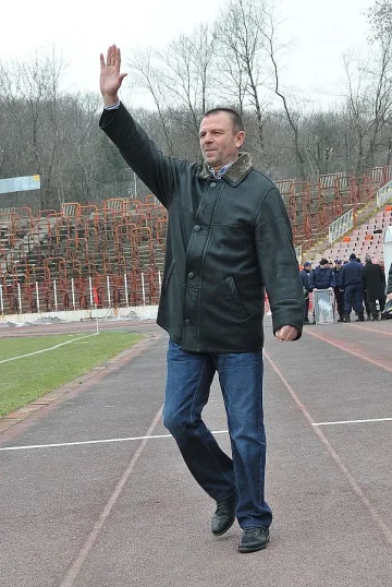Стойчо Младенов: Прекланям се пред "Левски" на Гунди