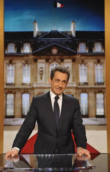 Саркози отрича за предизборна кампания с пари на Кадафи