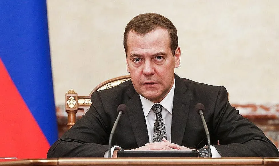 Медведев видя кога НАТО ще обяви война на Русия