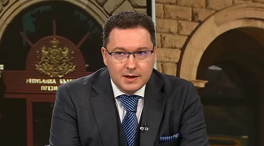 Митов поряза жестоко ПП-ДБ и хвърли подозрение върху Радев