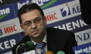 Шефът на стрелбата не връща 101 бона
