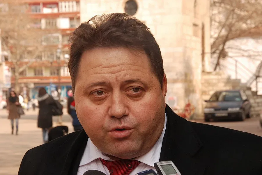 Лекарите преизбраха д-р Райчинов за шеф, Кехайов се оттегли със скандал