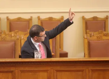 Дават държавните пари на топбанки