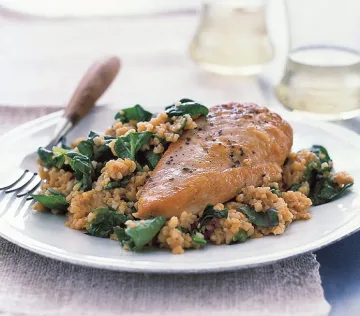 На неделната трапеза: Пиле с булгур 