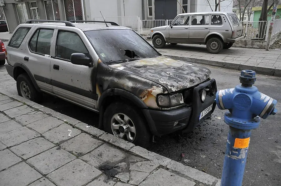 Две коли горяха в Бургас