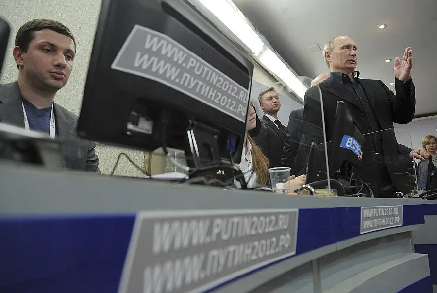 Путин подава ръка на Прохоров 