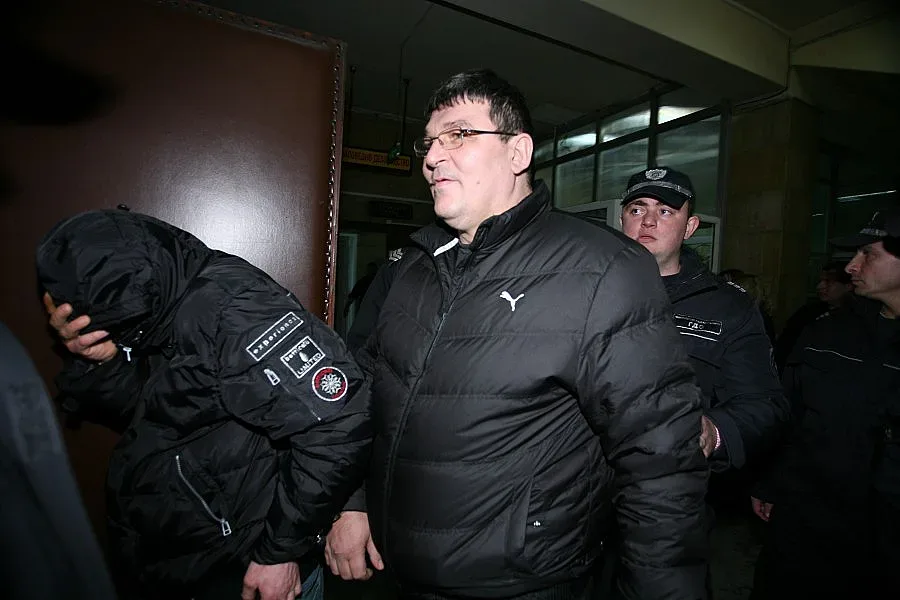 Барона чака присъда вкъщи