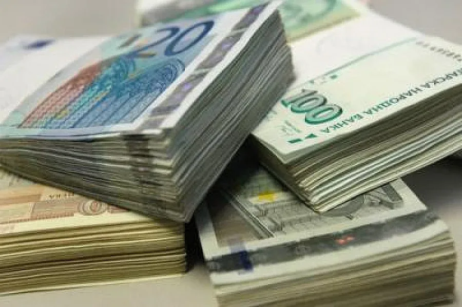 МФ отчита 300 млн. бюджетен дефицит