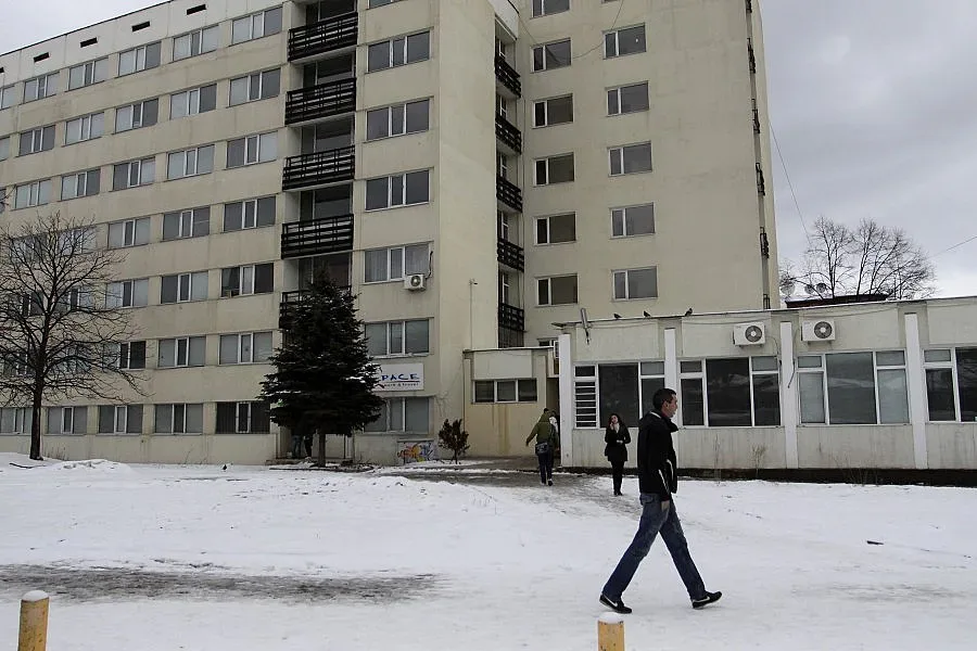 Ректорът на УНСС: Не сме хотелиери