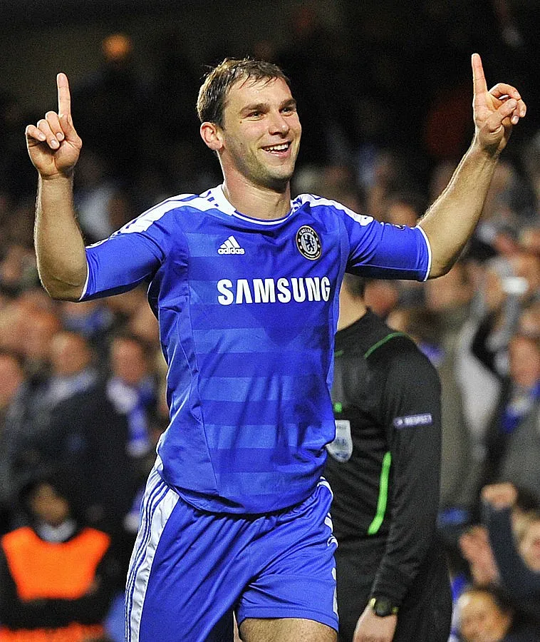 Сърбия победи Армения с 2:0