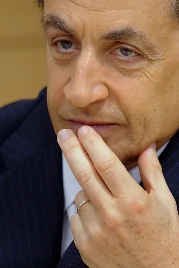 Съдът отмени закона за арменския геноцид, Сарко пише нов