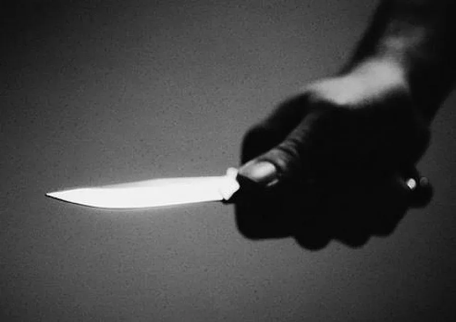 Филип закла Галя, после си преряза вените и се обеси
